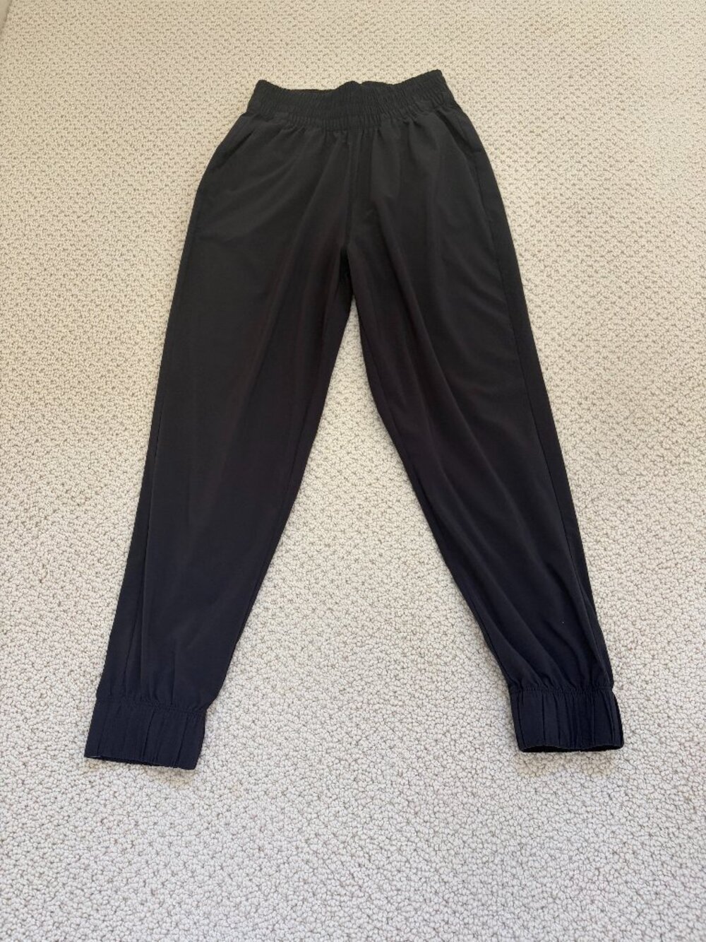 Vuori Villa Jogger Womens  XS Black Athleisure Workout Gym